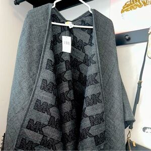 MK PONCHO